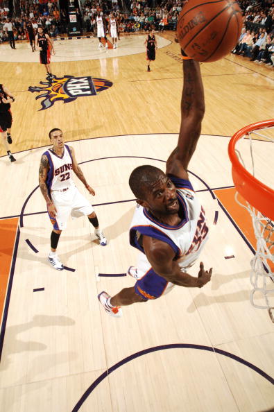 2025中超抢断榜：西海岸杨希以105次居首，英博吕焯毅排第二